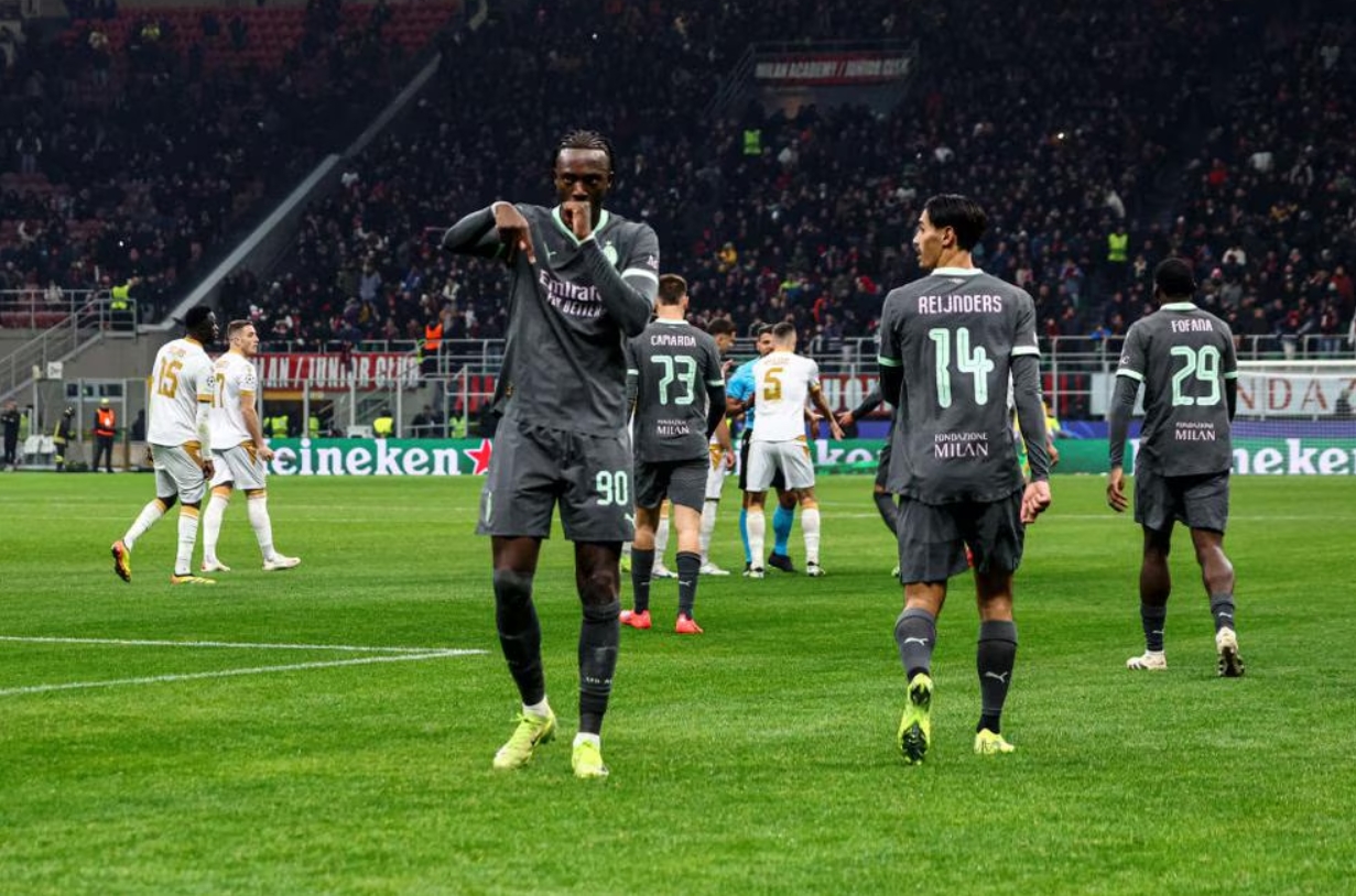 包含AC米兰后防线稳如泰山，连续5场零封对手取得胜利的词条