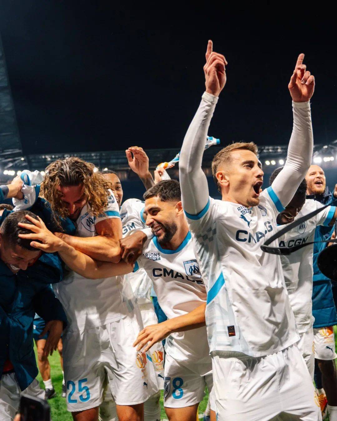 马赛俱乐部在法甲比赛中迎来胜利 马赛俱乐部在法甲比赛中迎来胜利