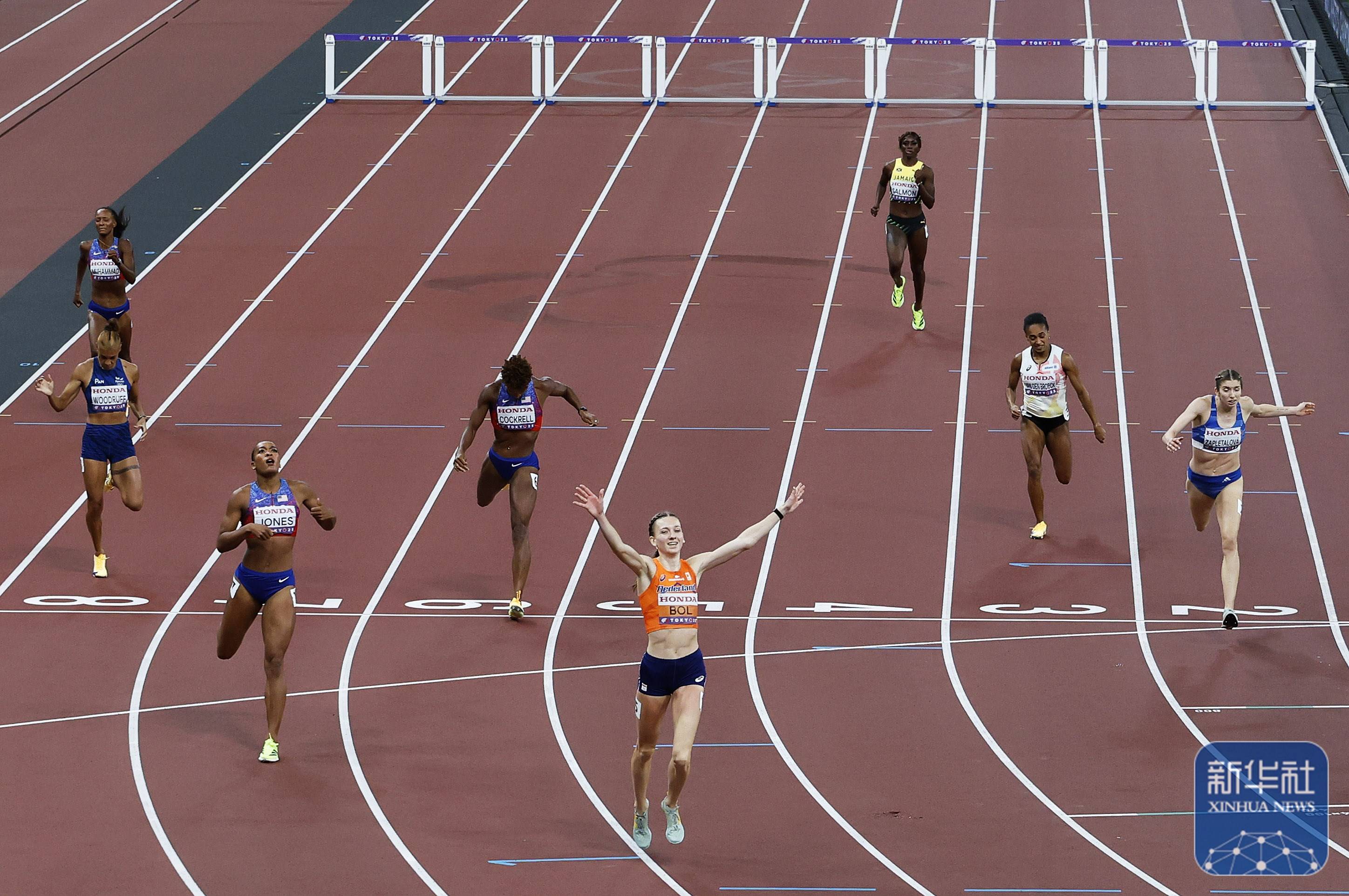 女子曲棍球团体赛决赛荷兰队夺冠