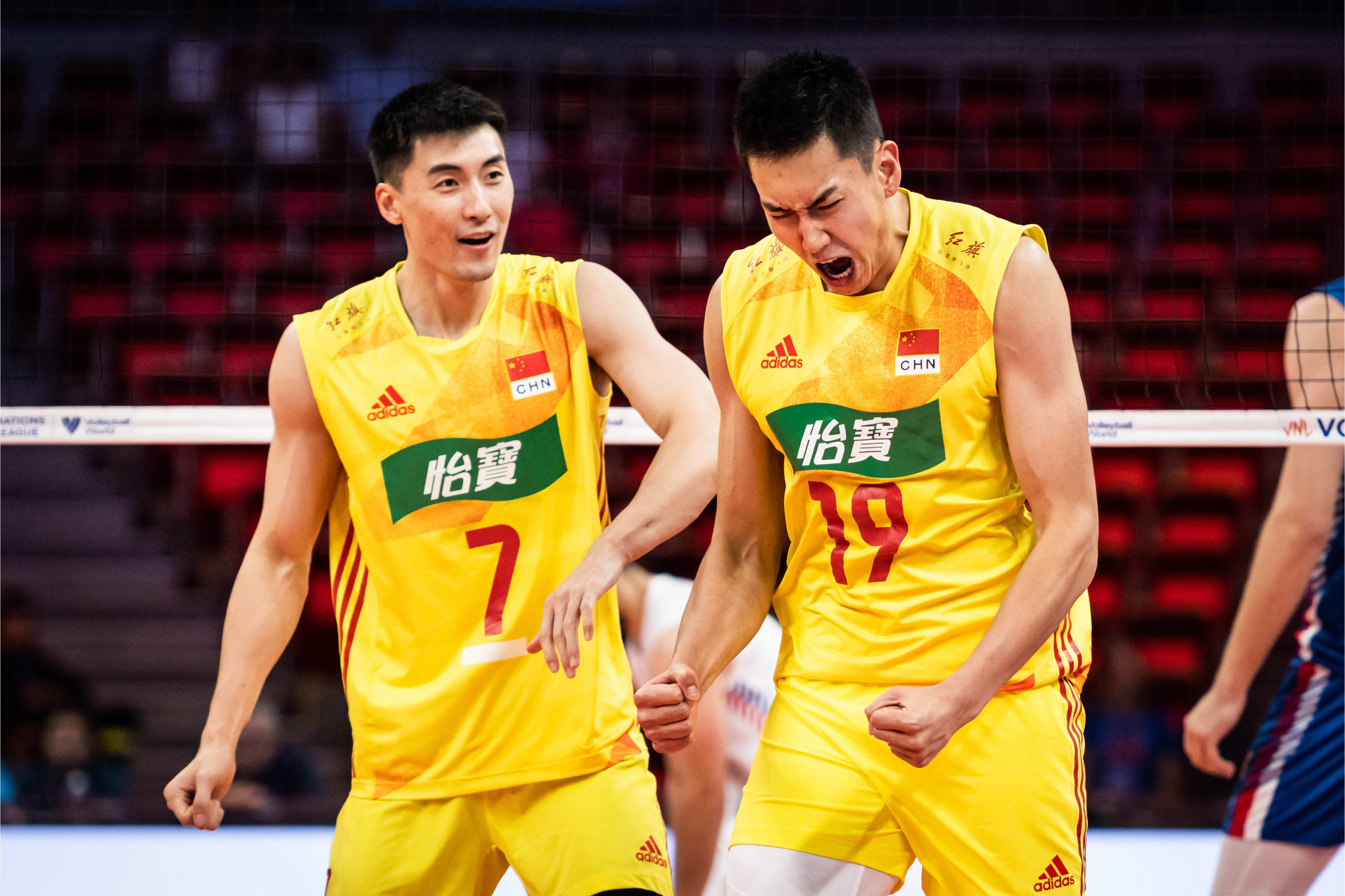 阿拉贡主场胜出，提升联赛排名