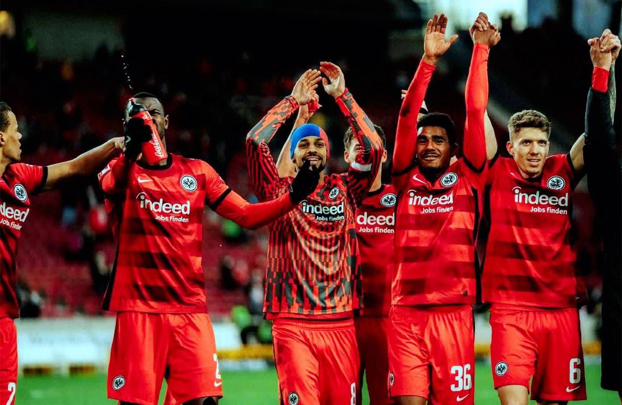 包含法兰克福新援表现抢眼,为球队贡献进球的词条 包含法兰克福新援表现抢眼,为球队贡献进球的词条