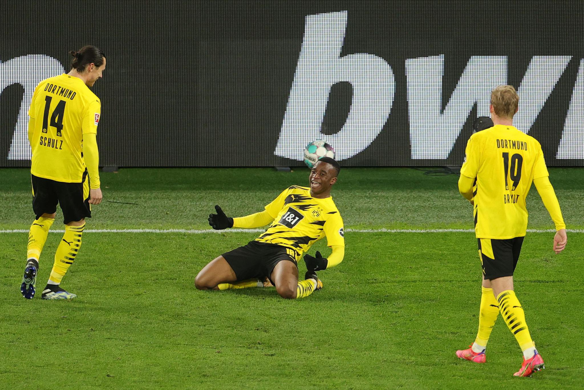 包含柏林赫塔队重回正轨迎来胜利的词条