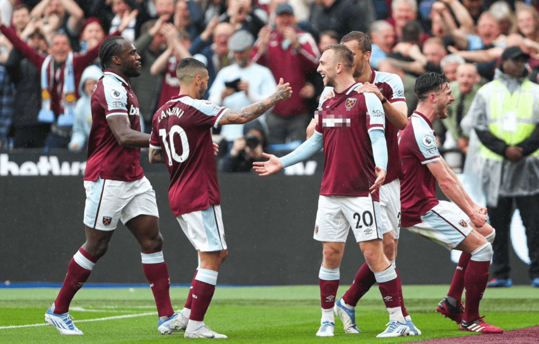 包含云达不莱梅客场战平强敌，表现稳定的词条