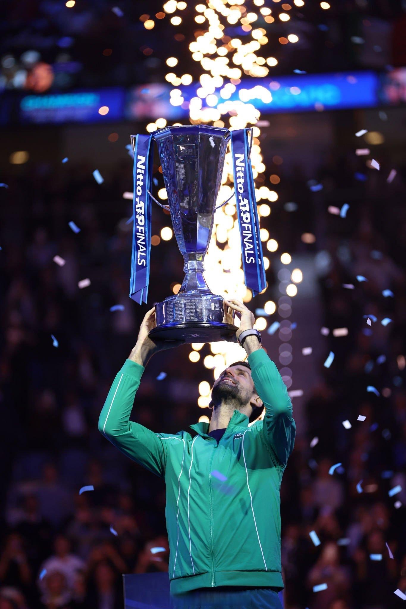 拉沃尔杯险胜ATP总决赛，德约科维奇点燃赛场的简单介绍