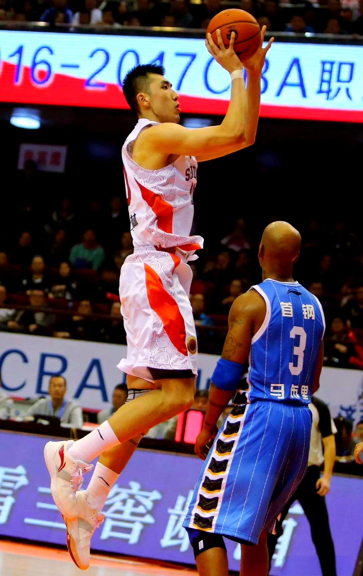 关于76人翻盘广东队,陶汉林高光表现的信息 关于76人翻盘广东队,陶汉林高光表现的信息