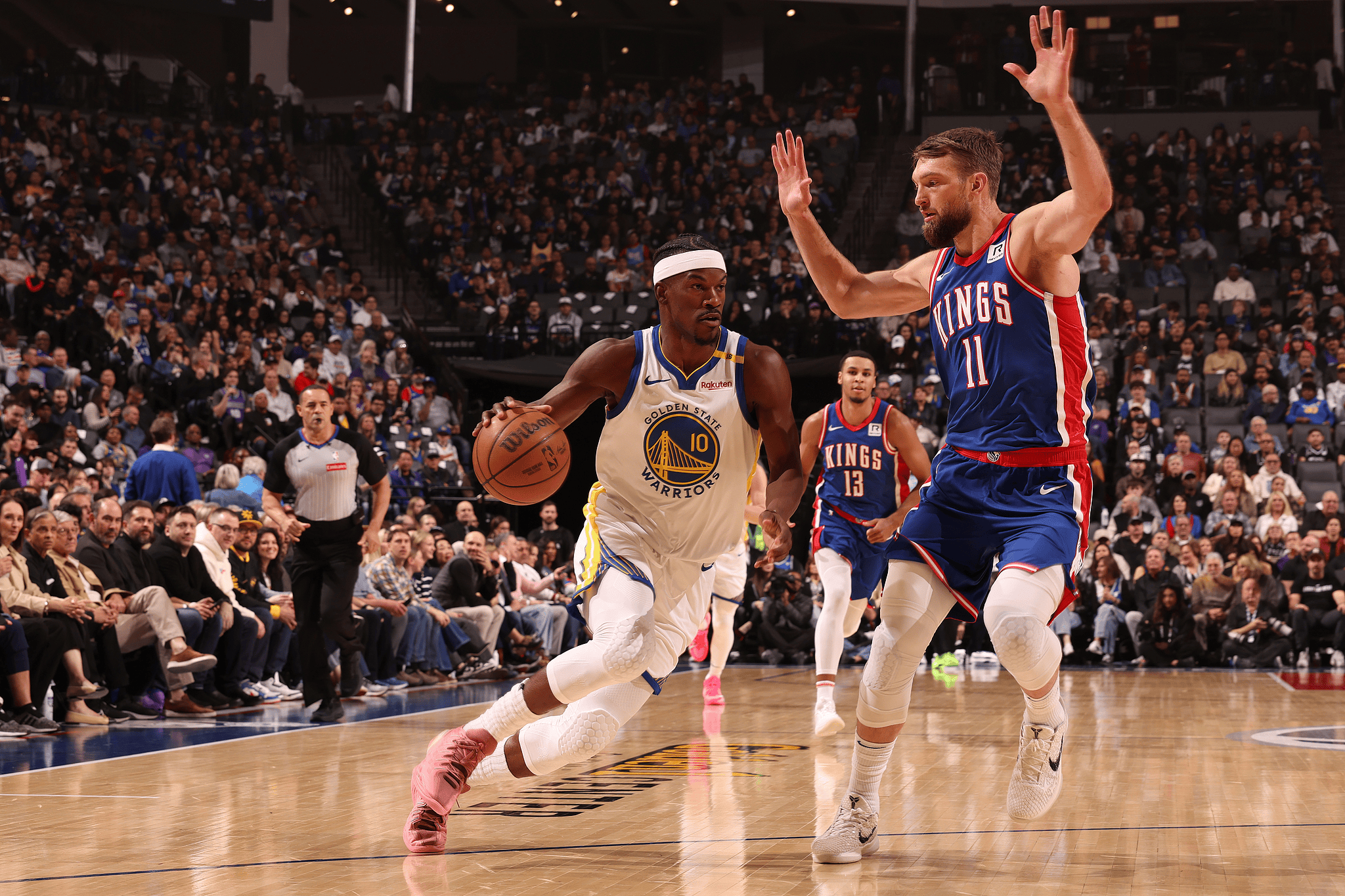 吉林队轻取勇士,伦纳德扛起全队 吉林队轻取勇士,伦纳德扛起全队