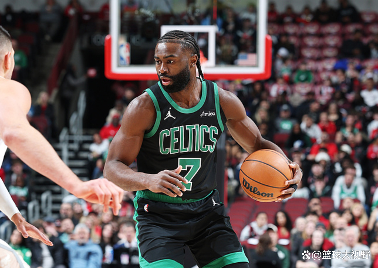 关于步行者力克公牛，塔图姆刷新纪录的信息