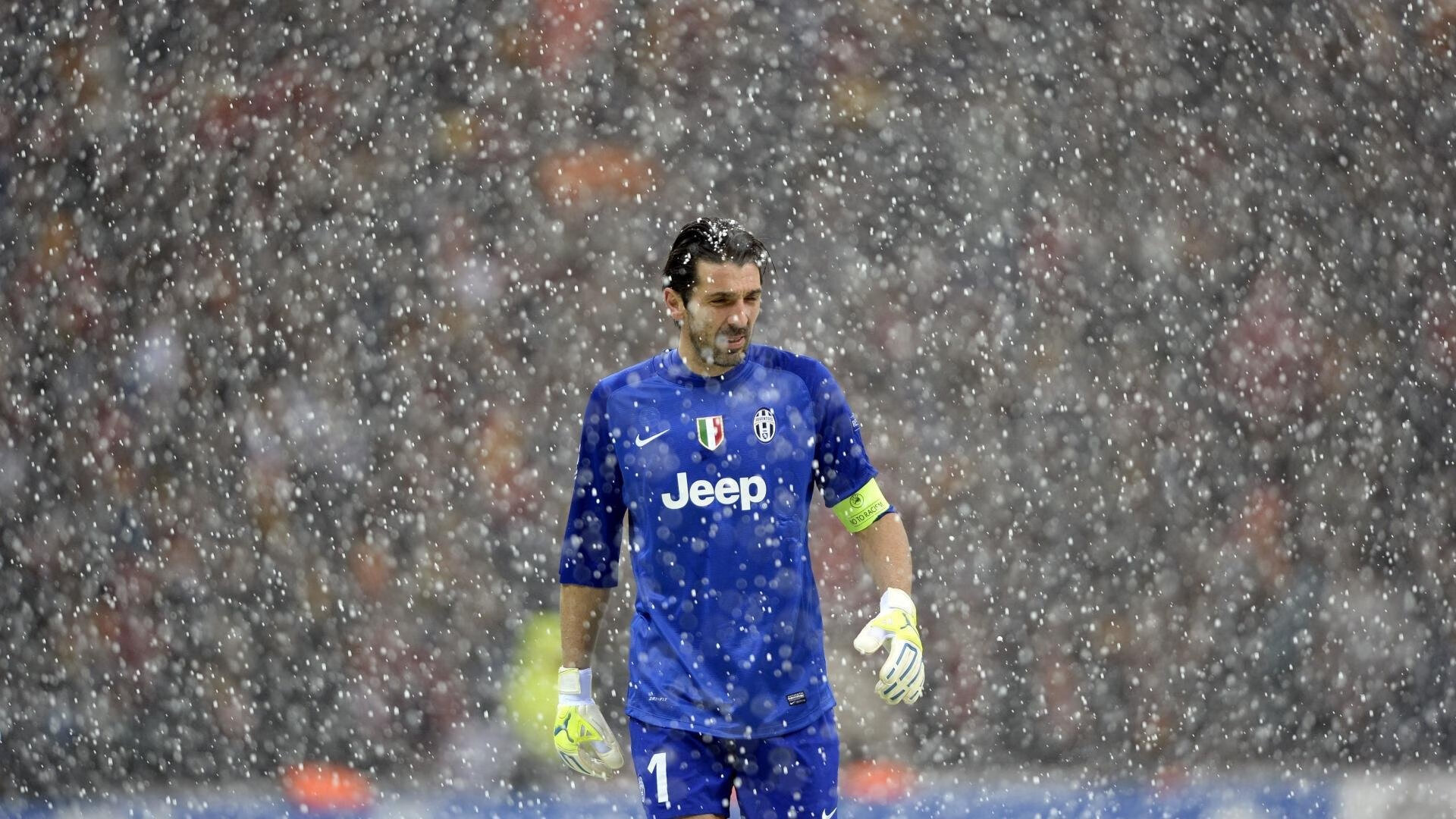 从伯纳乌到篮球场,楚阿梅尼如何用季后赛模式定义新一代全能战士