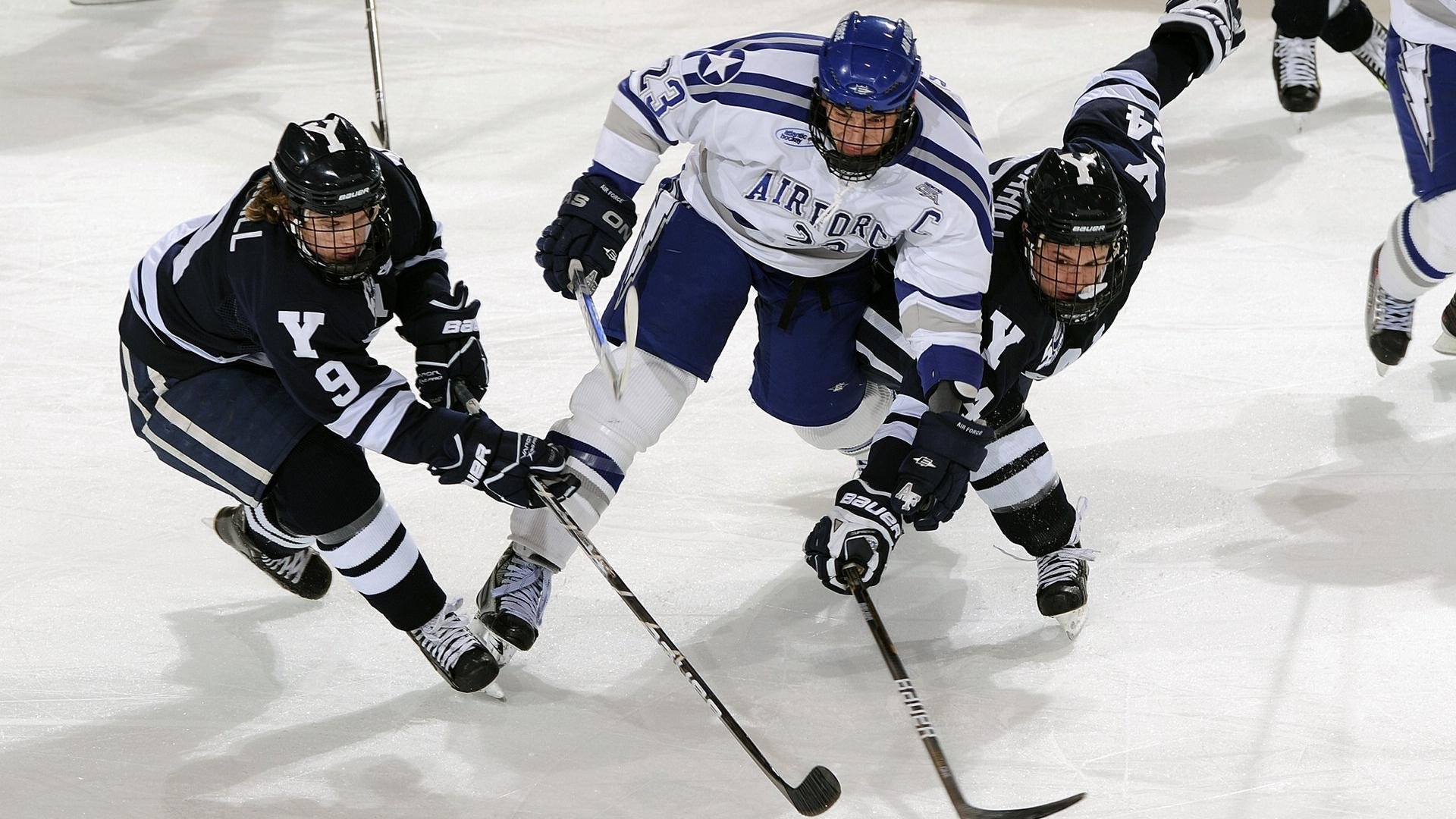 锡安让比赛提前失去悬念,猛龙客场轻取山西队
