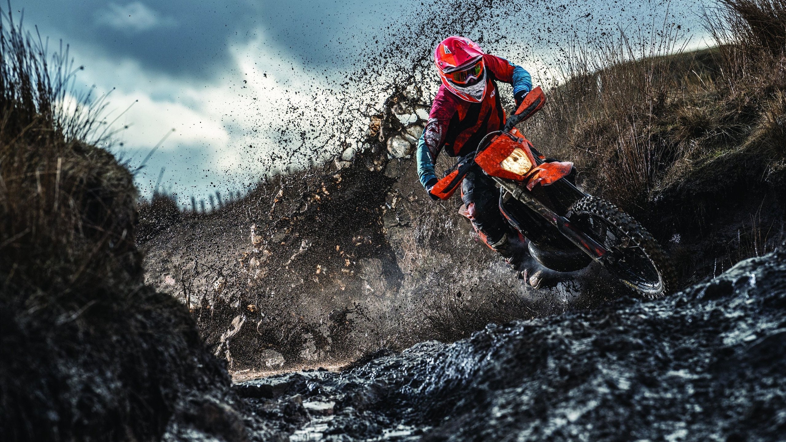 天使降临赛道，迪马利亚在蒙得维的亚的F1街道赛巅峰接管