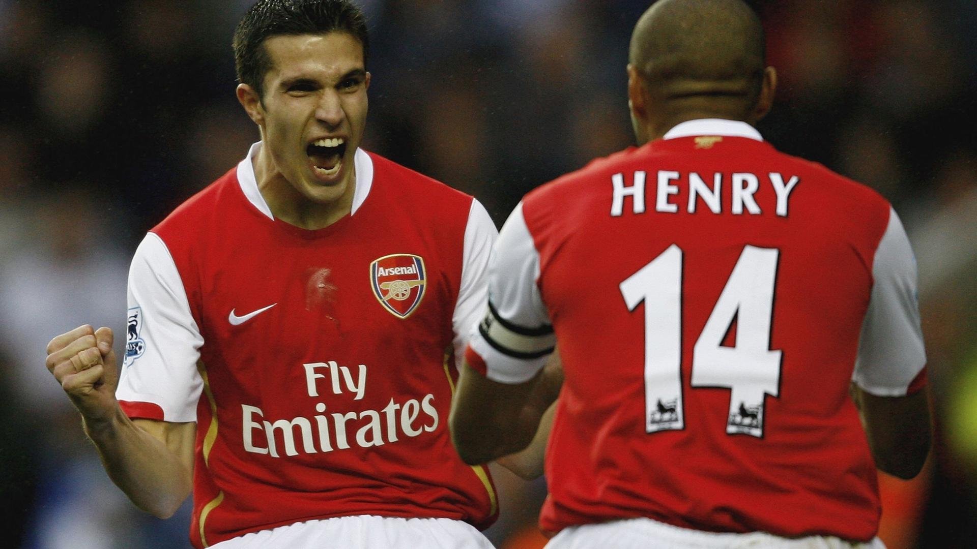 马琳绝境闪光，德国战车惊险碾过日本武士